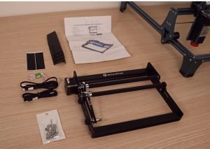What comes in the package when buying Sculpfun Rotary Roller Attachment