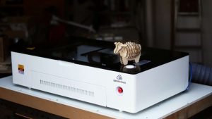 Gweike Cloud Pro 50W CO2 Laser Cutter is the Unexpected Glowforge Killer! Review and Test