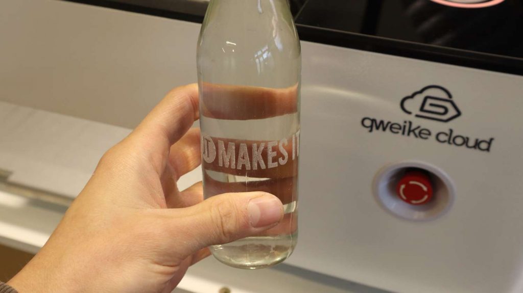 Gweike Cloud Pro transparent glass bottle rotary engraving